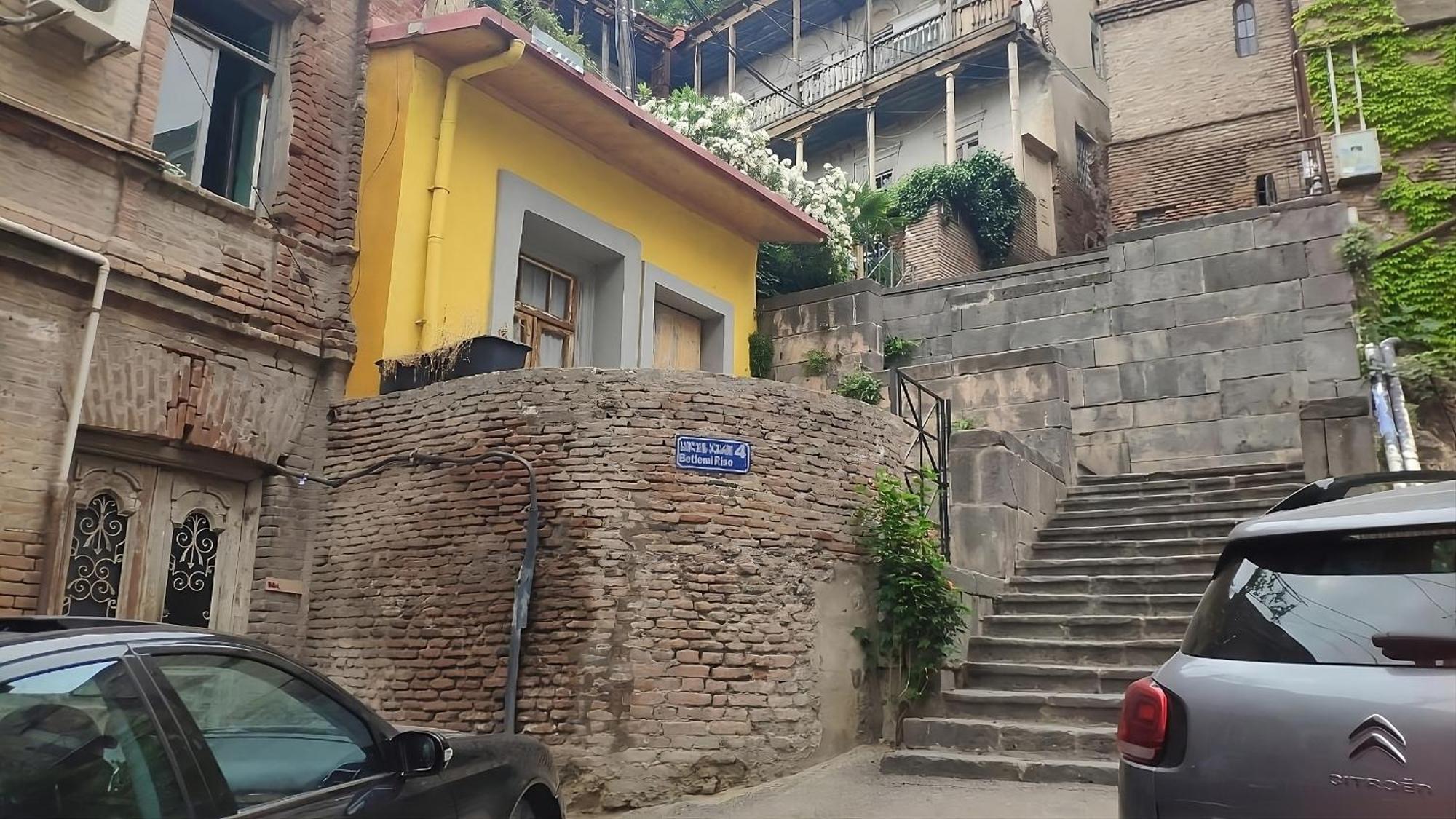 19 * Tbilisi
