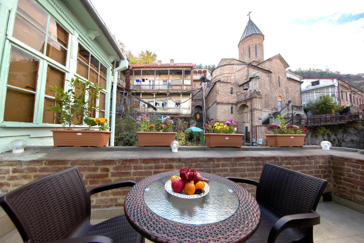 19 * Tbilisi